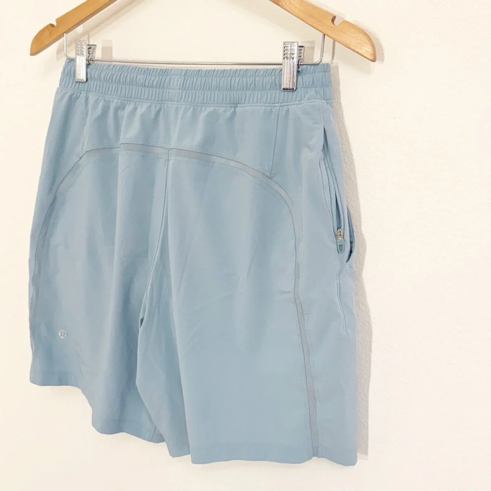 LULULEMON PaceBreaker Mesh Lined 7” Shorts Soft Blue Size Medium EUC - Picture 6 of 7